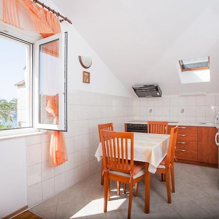 Apartments Ivomar Trogir Eksteriør billede